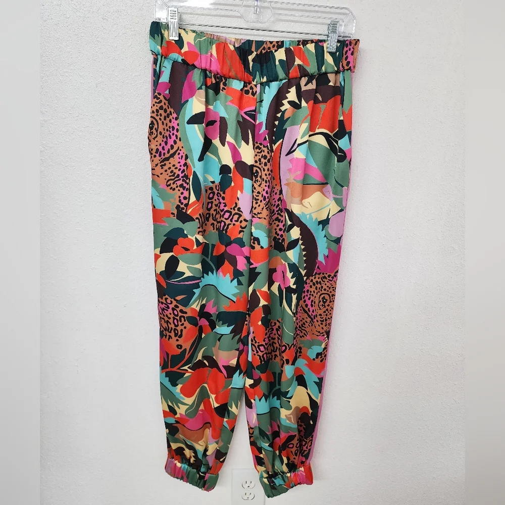 CROSBY by Mollie Burch Leopard Jungle Print Multicolor Abstract Top & Pants Set - Picture 4 of 9